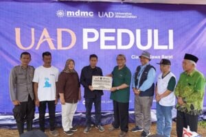 Muhammadiyah Serahkan Bantuan Sumur Bor untuk Warga Burangkeng yang Alami Kesulitan Air Pasca Gempa Cianjur