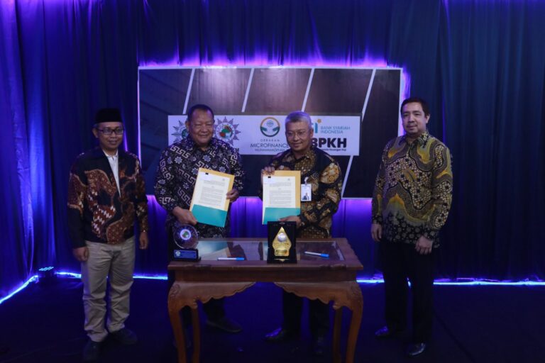 Fasilitasi Milenial Persiapkan Dana Ibadah Haji, Induk BTM Gandeng BSI Luncurkan Gerakan Haji Muda