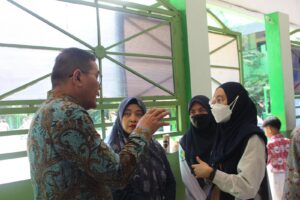 Peduli Kesehatan Murid, Nasyiatul Aisyiyah Gelar Skrining Kesehatan Mata dan Telinga