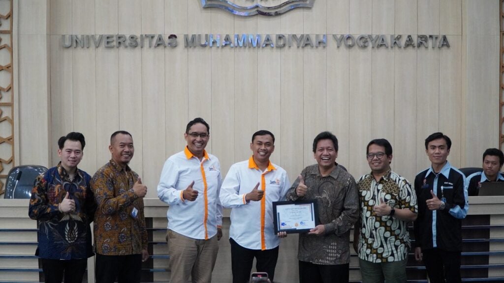 Lazismu Menerima Sedekah Saham dari Kelompok Studi Pasar Modal UMY