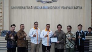 Lazismu Menerima Sedekah Saham dari Kelompok Studi Pasar Modal UMY