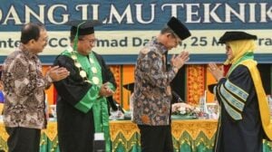 Hafnidar A Rani Dikukuhkan Guru Besar UNMUHA, Jadi Profesor Perempuan Pertama Non ASN di Aceh