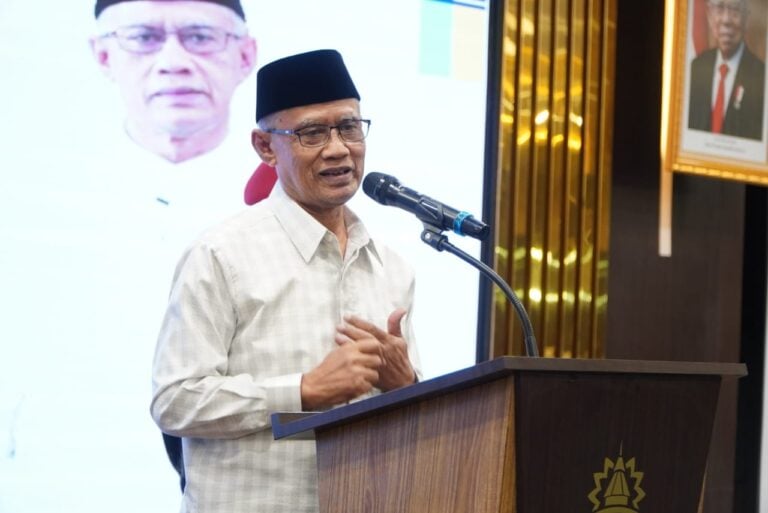 Beberapa Rekomendasi Bacaan bagi Pimpinan Persyarikatan dari Haedar Nashir