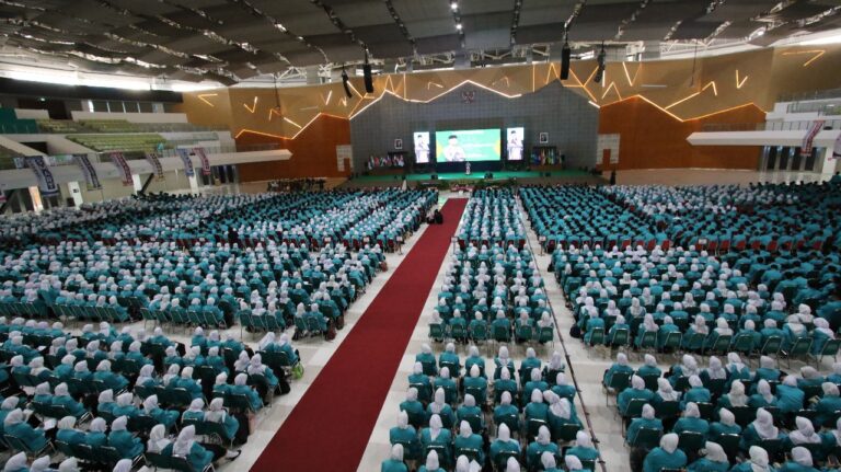 Kepada Mahasiswa Muhammadiyah, Abdul Mu’ti: Tidak Ada Alasan Kalian Kecil Hati