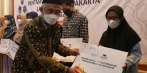 Lazismu Beri Beasiswa Kepada Ratusan Mahasiswa Melalui Program Beasiswa Sang Surya 2023