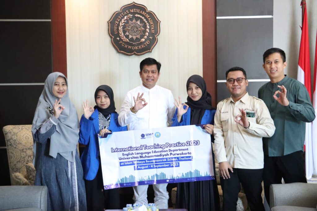Mahasiswa Muhammadiyah Siap Bantu Menaikan Skill Bahasa Inggris Siswa Thailand