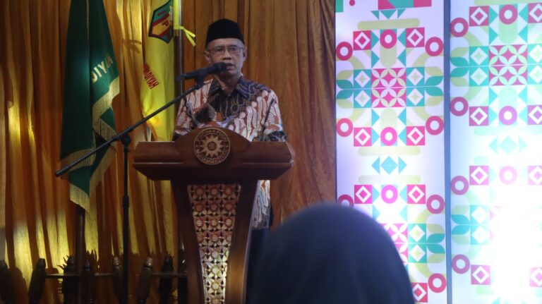 Pesan Haedar Nashir untuk IPM Periode 2023-2025: Rawat Kepribadian Tajdid untuk Bersaing di Era Antroposen 