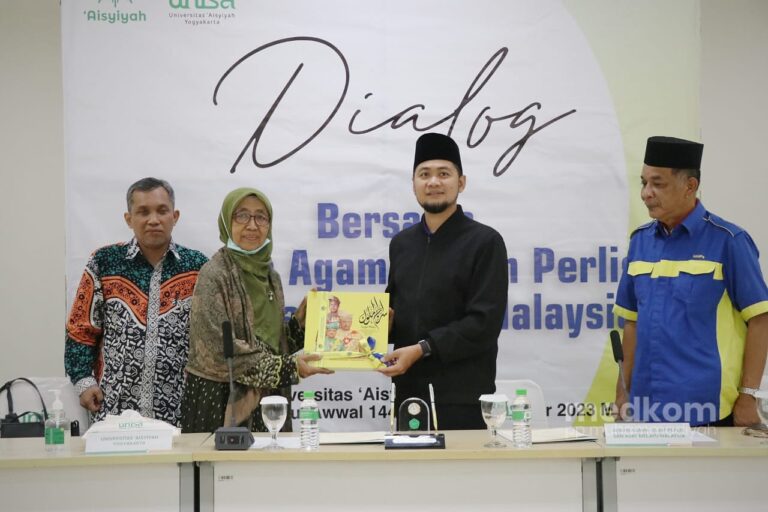 Berkunjung ke UNISA, Rombongan Negeri Perlis Malaysia Kagum dengan Gerakan ‘Aisyiyah