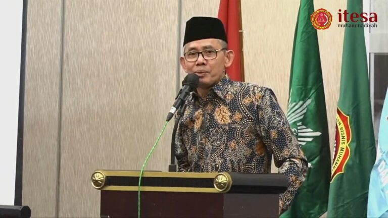 Pendidikan Holistik-Integratif di Muhammadiyah untuk Menyukseskan Tugas Kekhalifahan Manusia
