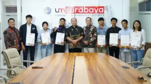 Mahasiswanya Sumbang Medali untuk Indonesia pada Asian Games, UM Surabaya Berikan Penghargaan