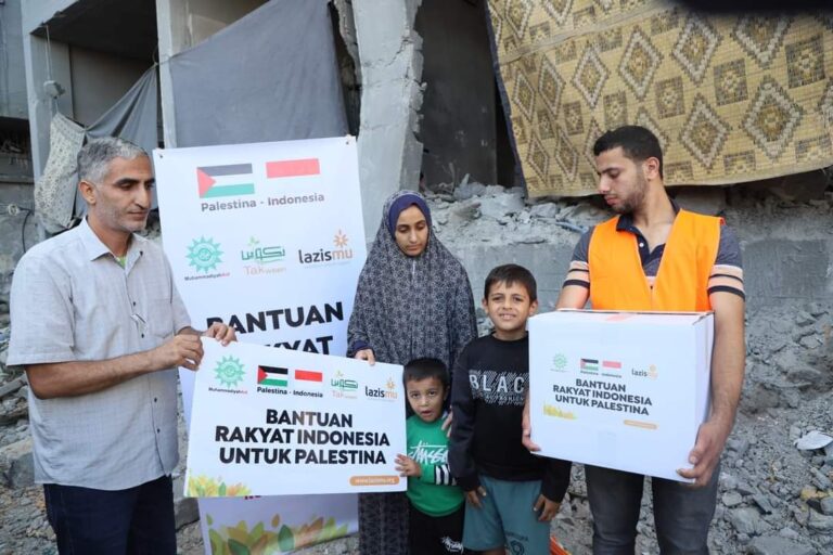 Bantuan Kemanusiaan Indonesia untuk Palestina Melalui Muhammadiyah Tiba di Gaza Palestina