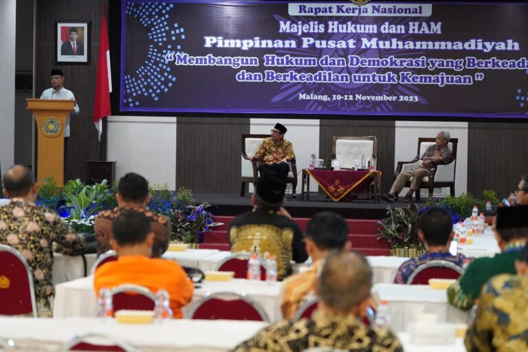 Persoalan Hukum di Struktural Masih Bolong-bolong, Haedar Pesan ke MHH Membangun Kesadaran Hukum Masyarakat Desa