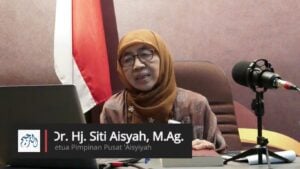 Istri yang sedang Haid tidak boleh Dicampuri oleh Suami