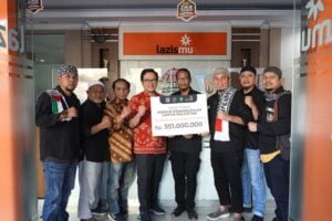 LazisMu Dikenal Amanah, Pejuang Subuh Marangin Rela Tempuh Perjalanan 24 Jam Demi Titipkan Rp551 Juta bagi Rakyat Palestina