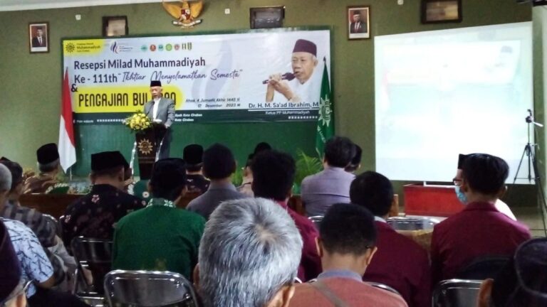 Kiai Saad Ibrahim: Ciri Orang Muhammadiyah Itu Dua, Selalu Berzikir dan Rajin Mengaji