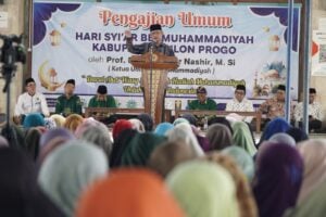 Bermuhammadiyah dengan Gembira dan Menegakkan Perintah Allah