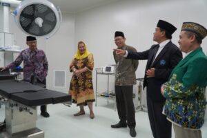 RS UNIMUS Selain Menjadi Pusat Riset Kesehatan Juga Berikan Pelayanan Kepada Masyarakat