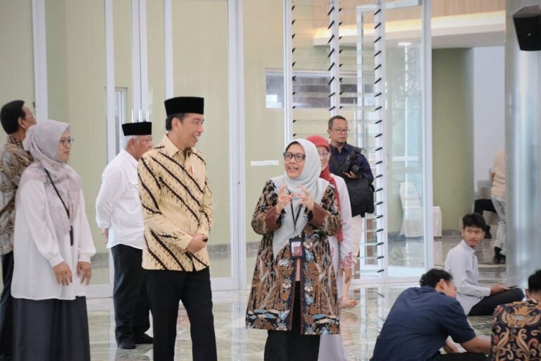 Presiden Jokowi Terkesan dengan Masjid Walidah Dahlan UNISA Yogyakarta
