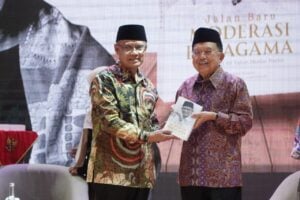 Jusuf Kalla Sebut Pikiran Moderat Haedar Nashir Diperlukan Indonesia