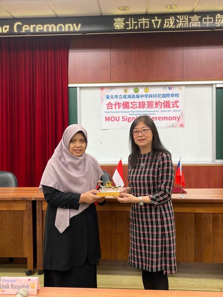 Mu’allimat Muhammadiyah Yogyakarta Lakukan MoU dengan Dua Sekolah Bergengsi di Taiwan