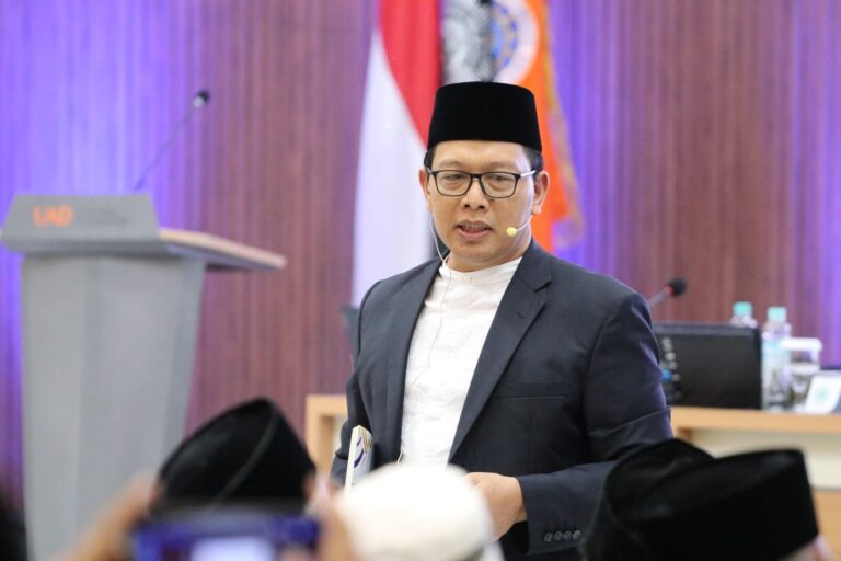 Masuki Abad ke Dua, Muhammadiyah Tidak Tunjukkan Tanda Lelah untuk Memajukan Umat