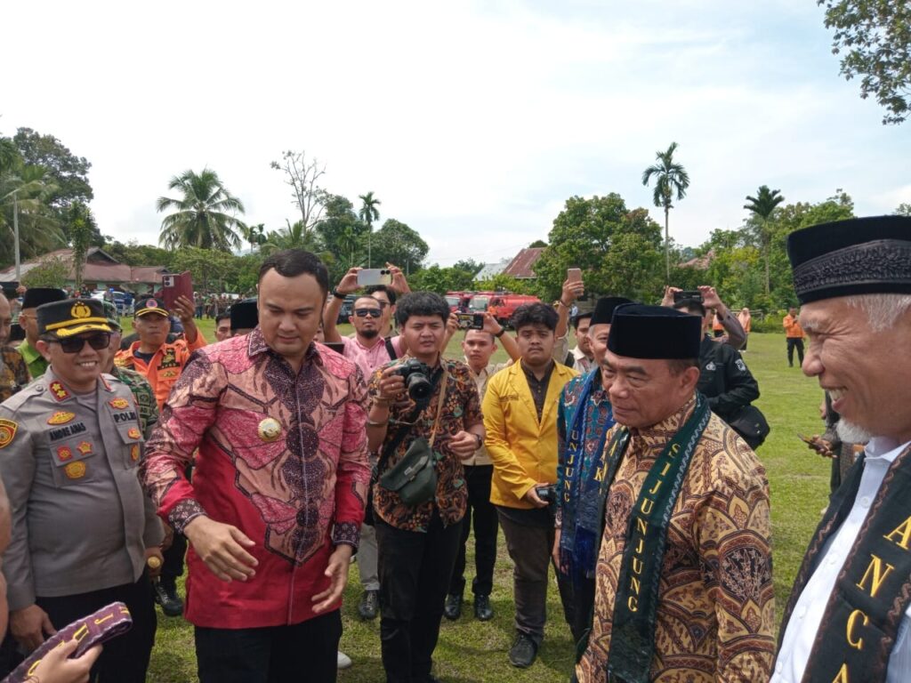 Di Tanah Kelahiran Buya Syafii, Muhadjir: Banyak Hal Baik Bisa Dicontoh dari Buya
