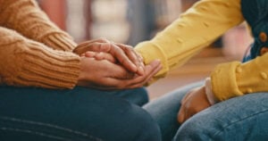 Hukuman Bagi Suami Istri yang Bersenggama di Siang Hari Saat Bulan Ramadan