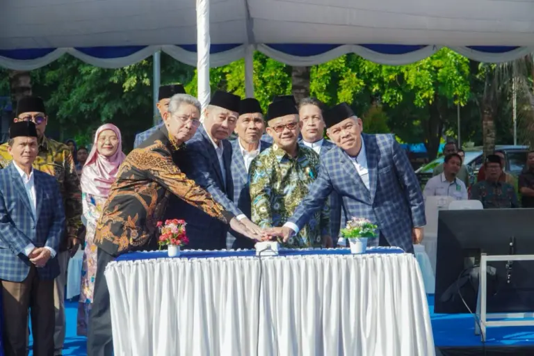 Unismuh Makassar Canangkan Pembangunan Gedung Laboratorium Terpadu 14 Lantai