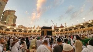 Bila Tidak Mampu Berangkat Haji, Tidak Perlu Korupsi!