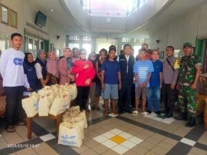 Muhammadiyah Lanjutkan Penyaluran Bantuan Penyintas Erupsi Gunung Ruang