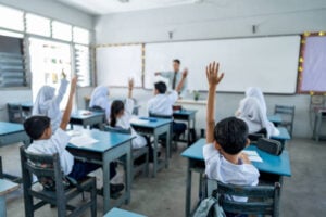 Pendidikan Harus Mudah Diakses oleh Semua Golongan