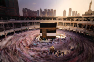 Apa yang Dibaca Ketika Thawaf Mengelilingi Ka'bah ?