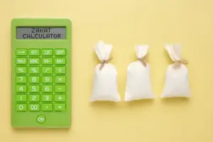 Apakah Harta Simpanan Wajib Mengeluarkan Zakat?