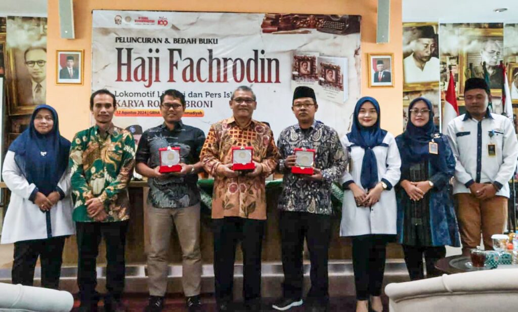 Peluncuran Buku ‘Haji Fachrodin: Lokomotif Literasi dan Pers Islam’