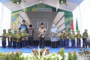 Haedar Nashir Resmikan SD Aisyiyah Multilingual yang Inklusif Memajukan