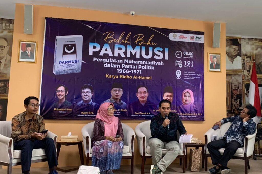 LHKP PP Muhammadiyah Gelar Bedah Buku Parmusi