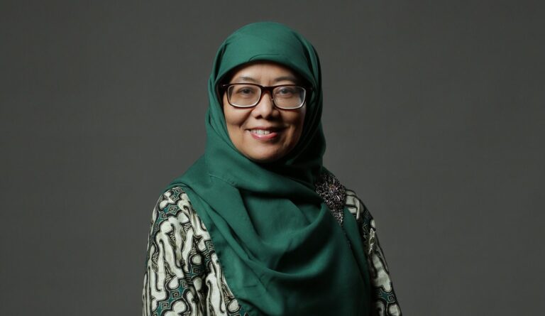 Salmah Orbayinah Ajak Kader 'Aisyiyah Terbang Tinggi Membawa Misi Kemanusiaan