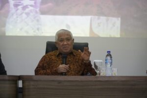 Terhadap Capaian Kelompok Lain, Warga Muhammadiyah Jangan Datang dengan Api Membakar dan Batu Melempar