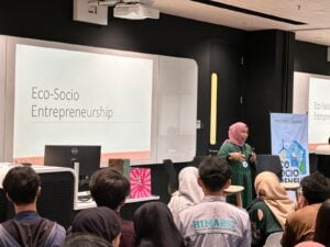 Eco Bhineka Muhammadiyah Mendorong Lahirnya Sociopreneur Berbasis Lingkungan