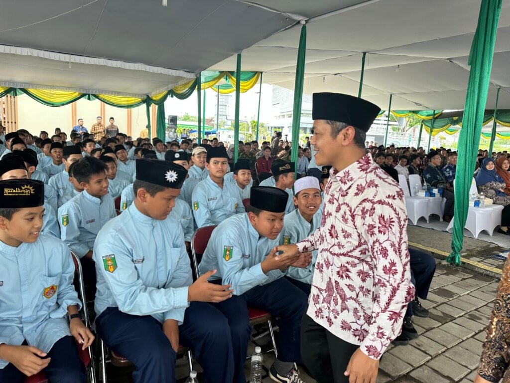 Di Milad ke-106 Mu’allimin Muhammadiyah, Wamendikdasmen Fajar Kenang Perjuangan Buya Syafi’i Ma’arif