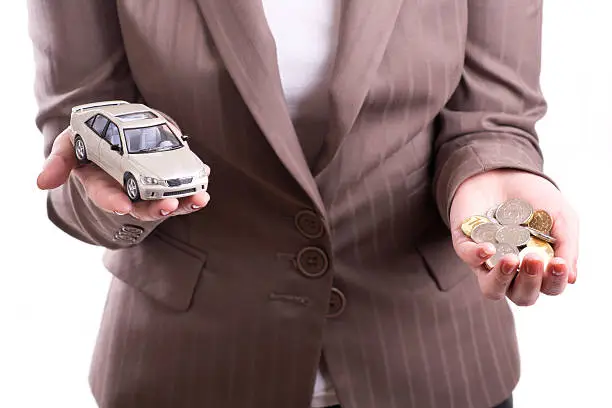 Gaji Telah Dipotong Pajak, Apakah Tetap Wajib Membayar Zakat?