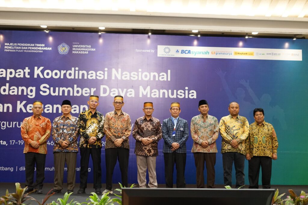 Majelis Diktilitbang Berikan Penghargaan Muhammadiyah Higher Education Awards 2025