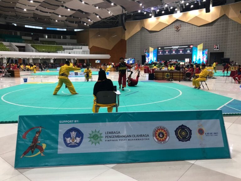 Gelaran Turnamen Nasional Tapak Suci I UMS: Tonggak Baru Pencak Silat Indonesia