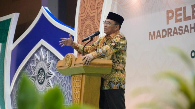 Keberadaan Pesantren Diharapkan Muhadjir Effendy Berdampak Meningkatnya Ekonomi Masyarakat