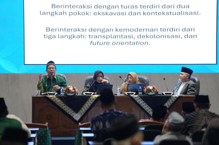Bagaimana Cara Memahami Turats dengan Baik?