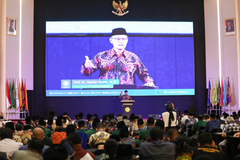 Pengkajian Ramadan di UMJ, Haedar : Muhammadiyah Eksemplar Wasathiyah Islam