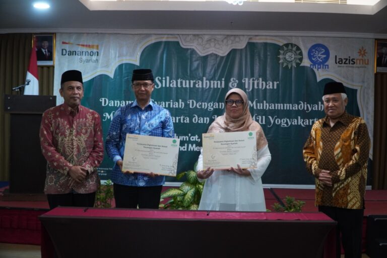 Muhammadiyah dan Bank Danamon Syariah Kerjasama Kembangkan Ekonomi Umat