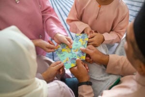 Tradisi Berbagi Hadiah Saat Malam Takbiran di Australia