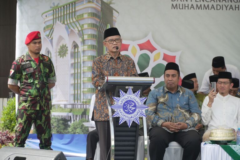 Hadiri Syawalan PWM Sulsel, Haedar Tekankan Transformasi Nilai Ketakwaan