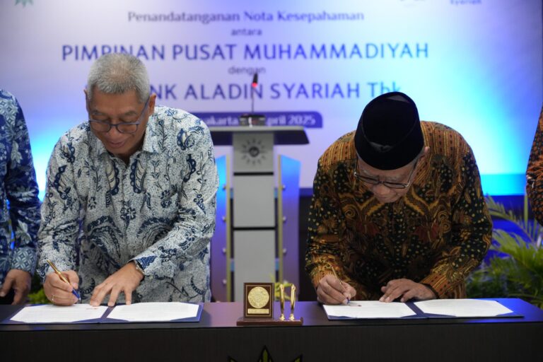 Teken MoU dengan PT Bank Aladin Syariah, PP Muhammadiyah Ingin Fokus Berdayakan Warung Kecil